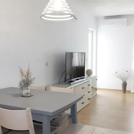 Barisic Apartment *